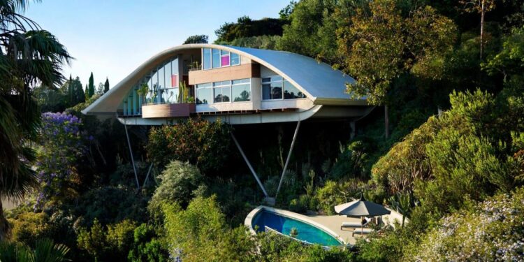 Transform Your Home's Curb Appeal with Our 1980s House Exterior ...